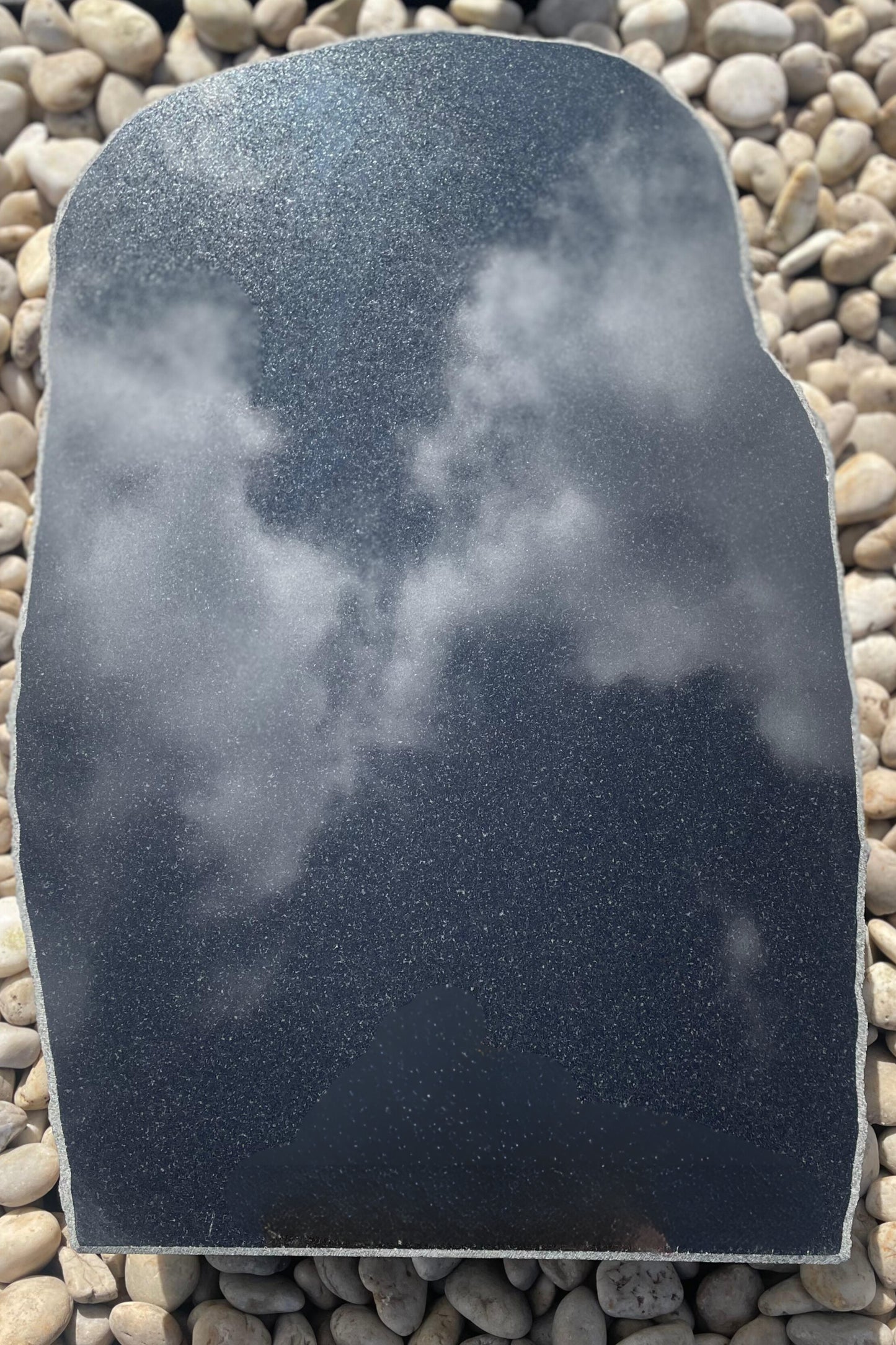 Granīta piemineklis