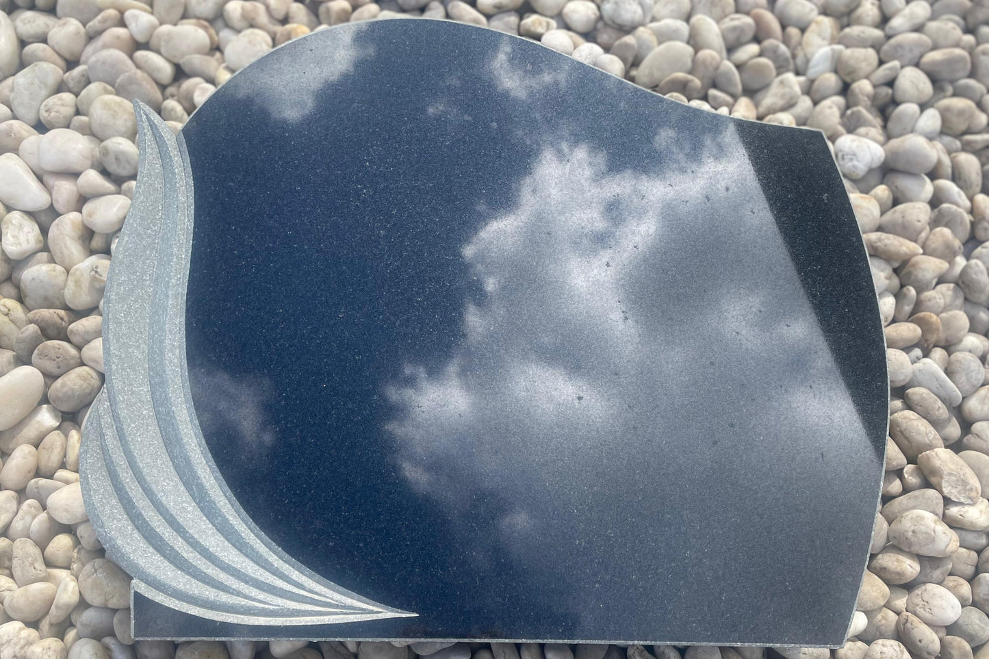 Granīta piemineklis